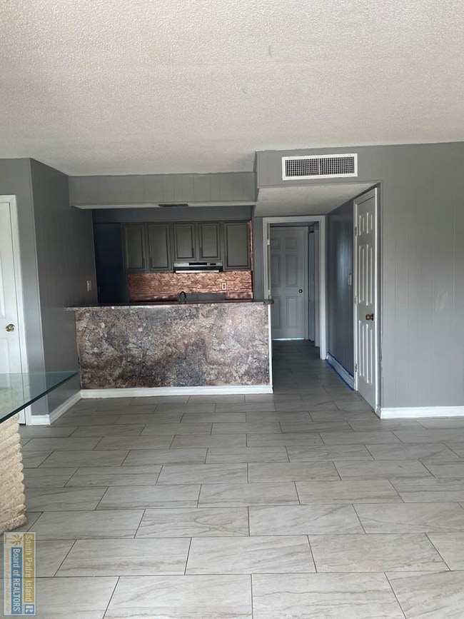 Photo - 120 E Polaris Dr