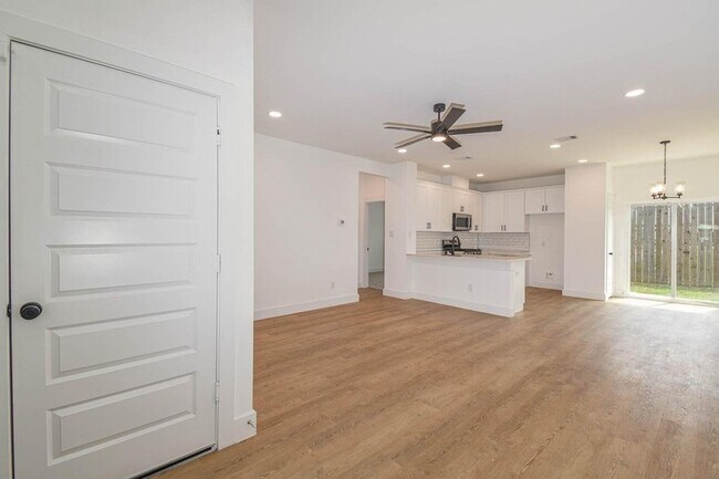 Photo - 16571 Oasis Glade Dr