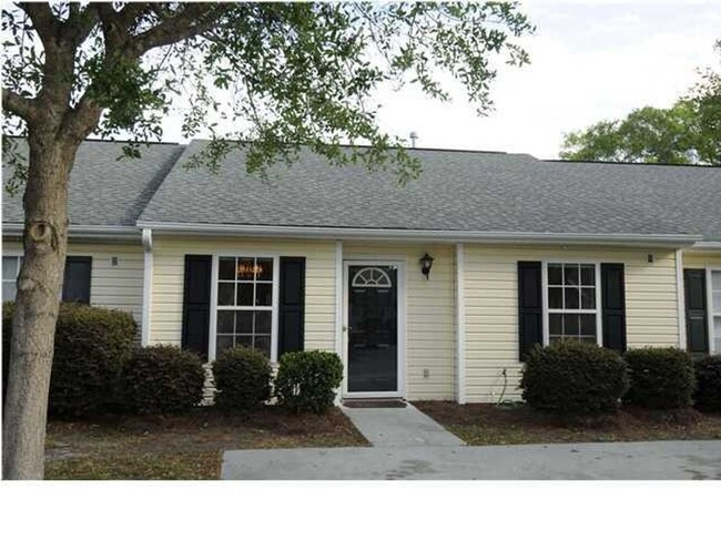 2 Bedroom 2 Bath Townhouse in Meridian Pla... - 2 Bedroom 2 Bath Townhouse in Meridian Pla...