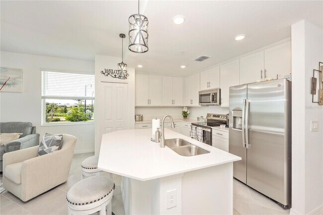 17655 Opal Sand Dr Unidad 208