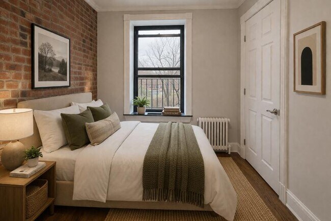 Photo - 47 E 1st St Unit 3R