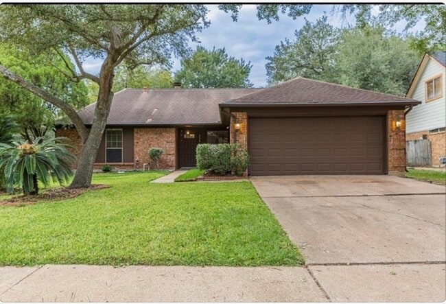 Building Photo - 22018 Silver Lode Dr Rental