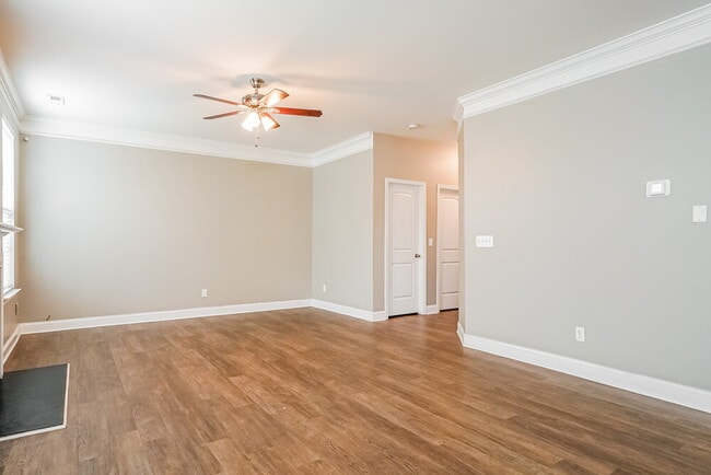 Photo - 168 Outwater Ridge Dr