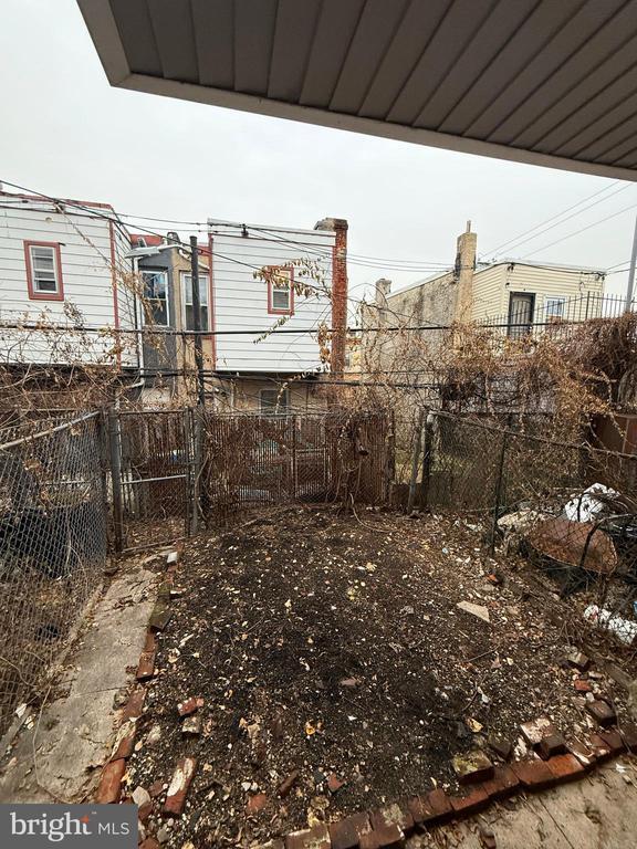 Photo - 2905 N Taylor St