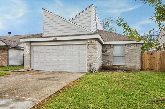 Building Photo - 13838 Beech Hollow Ln