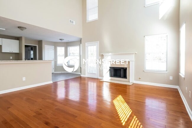 3 Bedroom Pet-Friendly Home in Fayetteville, GA with Main Street Renewal
