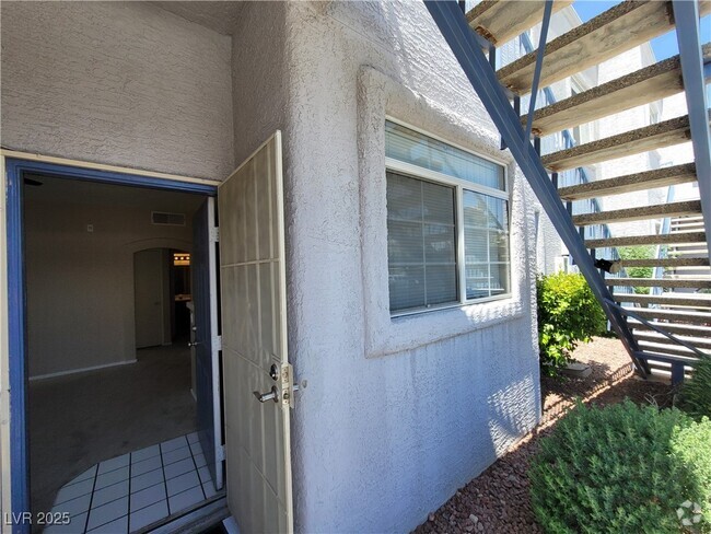 Building Photo - 2201 Ramsgate Dr Unit 615 Rental