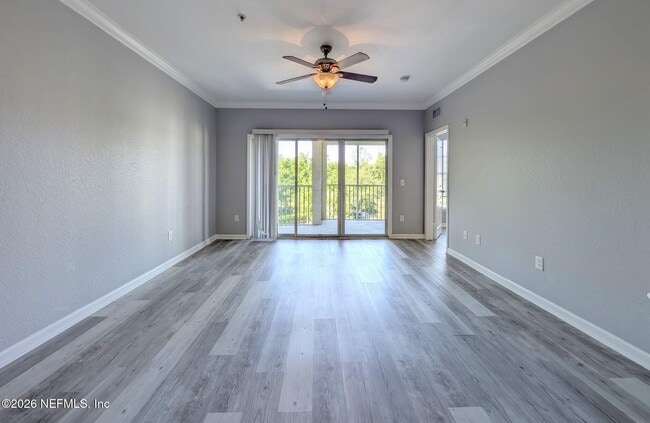 Photo - 8290 Park Way Unidad 147