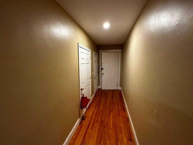 Photo - 60 Egmont St Unit 2