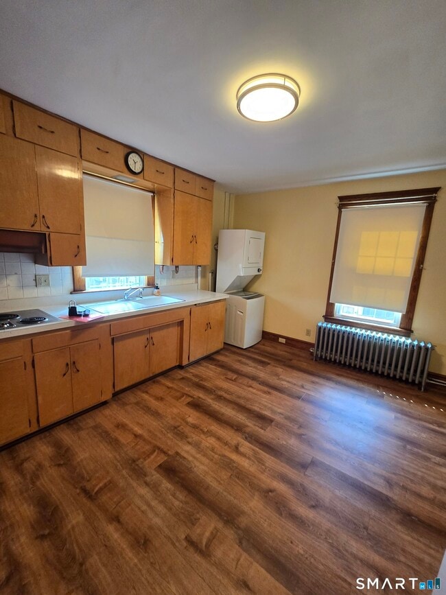 Photo - 158 Martone St