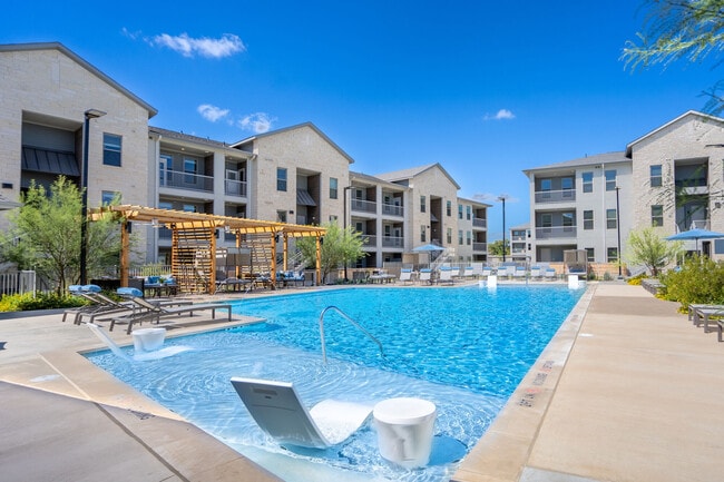 Building Photo - The Chloe Leander Rental