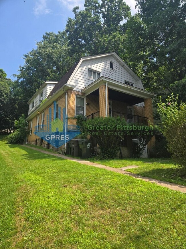 Building Photo - 2-bedroom 1st floor apartment for rent in ... Unit 1