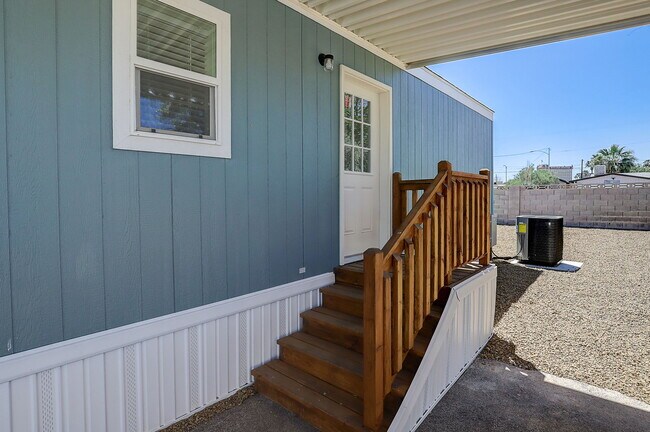 Photo - 2627 S Lamb Blvd