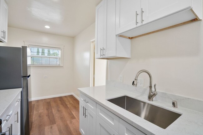 Photo - 3022-3028 Cedar St. Unit 3022