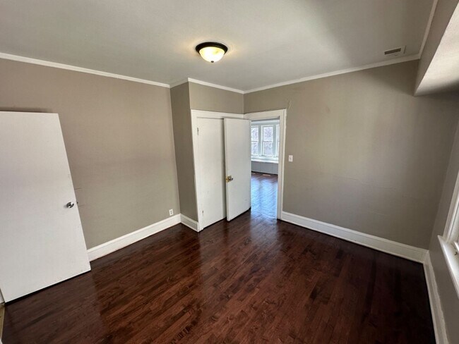 Photo - 2632-2634 N 50th St. (Duplex) Unidad 2634 (Upper)