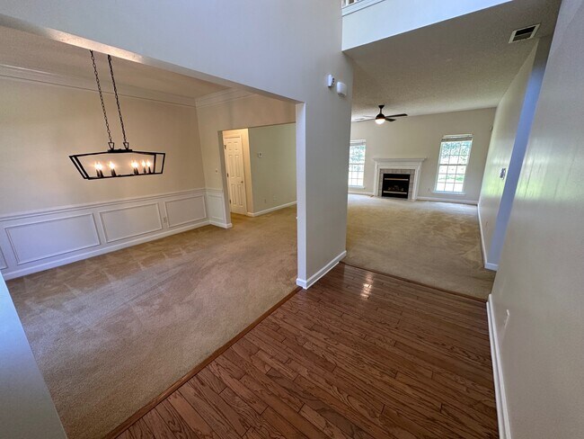 Photo - 1958 Wilrose Pl