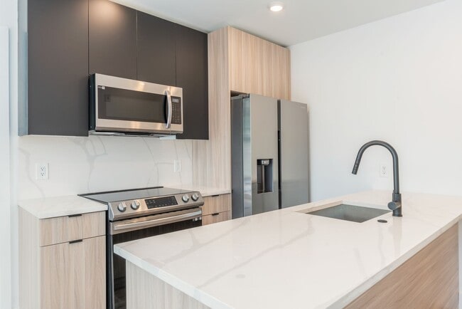 Photo - 2339 N College Ave Unit 2