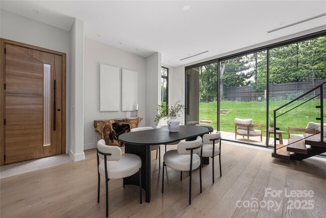 Photo - 4026 Chevington Rd