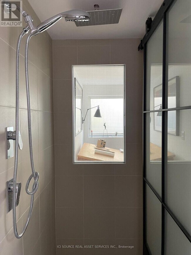 Photo - 60 Beverley St