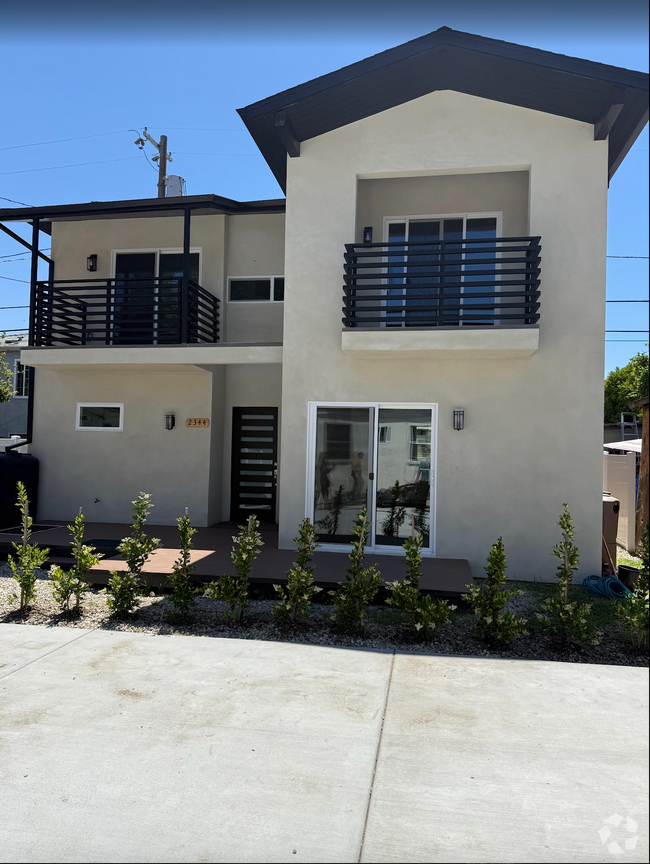 Building Photo - 2344 Gatewood St Rental