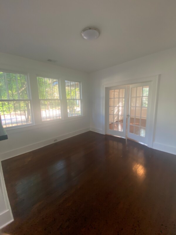 Photo - 1914 Calvert St