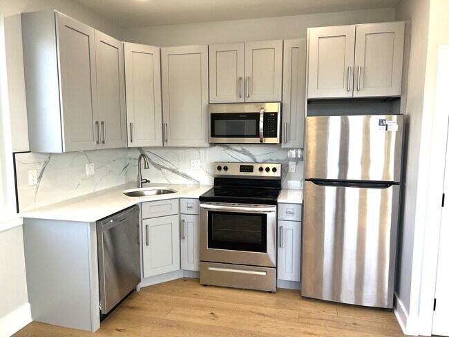 Photo - 2356 Gerritt St Unit 3