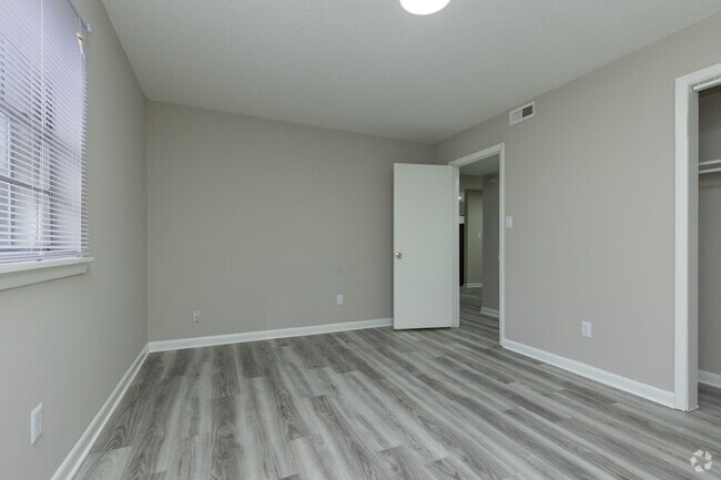 2BR, 1BA - 780SF - Upgraded - Bedroom - The Glade