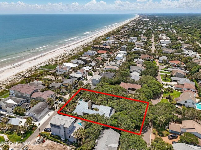 1927 Beachside Ct