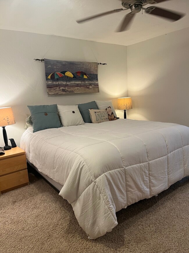 Photo - 115 Saint Clair Ct Unit 115 St Clair Court