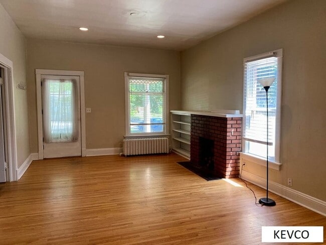 Photo - 321 Edwards St Unidad 321 Edwards St