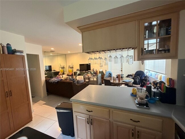 Photo - 2862 SW 38th Ave Unit back