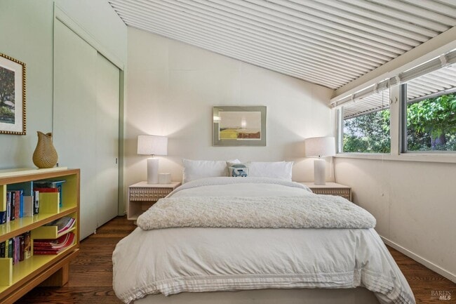 Photo - 1819 Zinfandel Ln