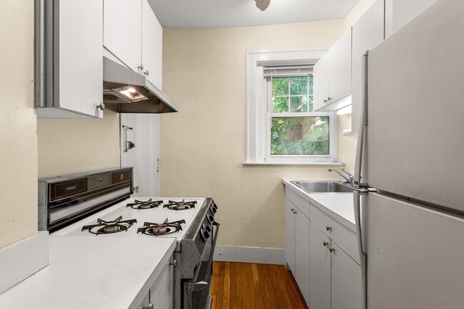 Photo - 590 Washington St Unit 3