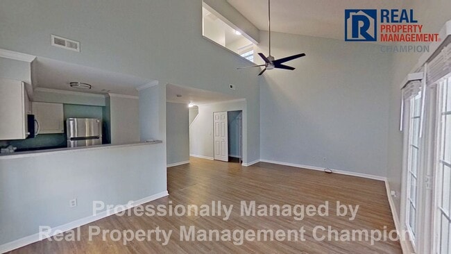 Photo - Cute 3 BD/2 BA Townhome Style Near UNCW