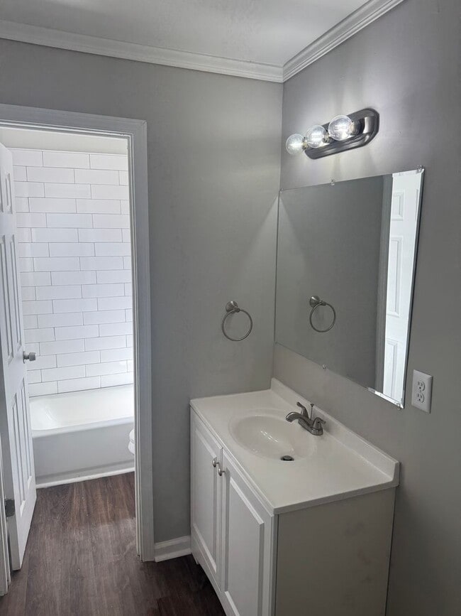 Photo - 3575 Millard Rd