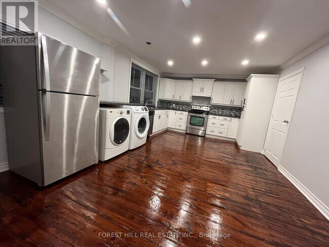 Photo - 1396 Leighland Rd Unit A