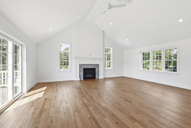 Photo - 169 Glenwood Rd