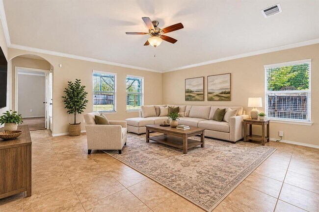 111 Sandstone Trail