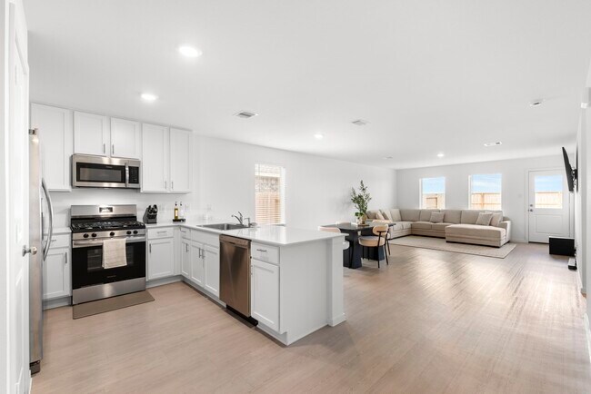 Photo - 16707 Rolling Pasture Ln