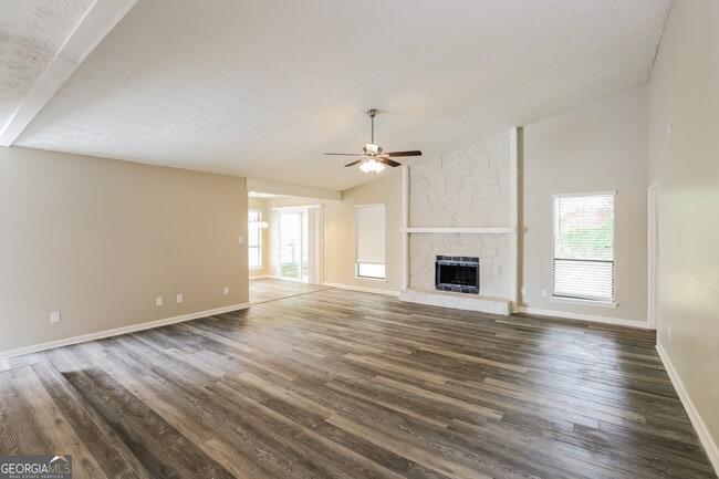 Photo - 299 Park Ridge Ct