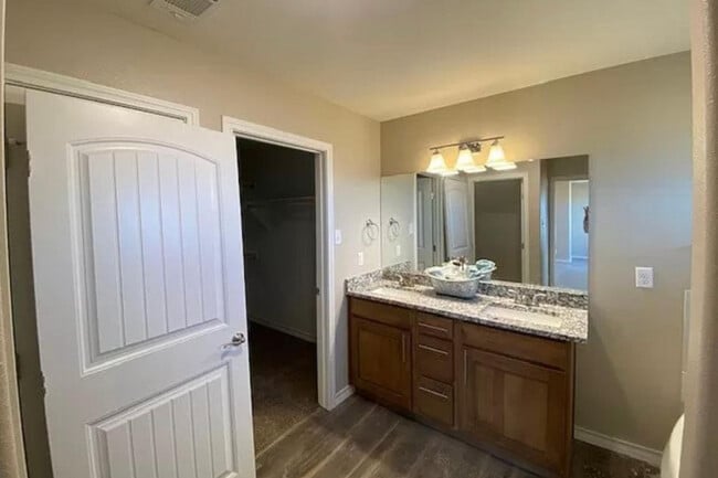 Photo - 1917 S Concho Dr