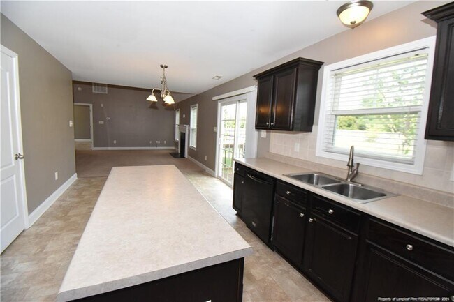 Photo - 131 S Prince Henry Way