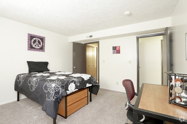 2 Bedroom - Master Bedroom