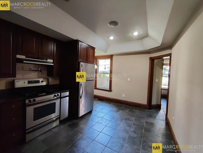 Photo - 9 Strathmore Rd