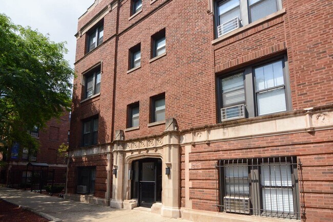 Photo - 2917 N Mildred Ave Unidad EE3 Rental