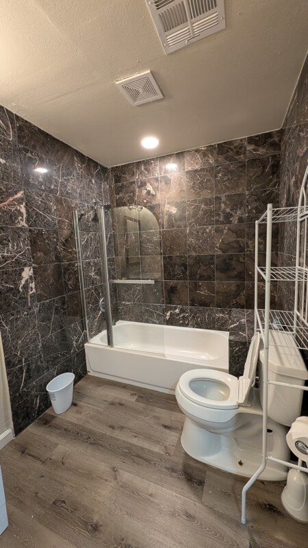 Photo - 1004 NE 28th St