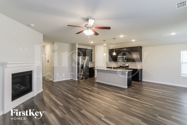 9017 Zubia Ln
