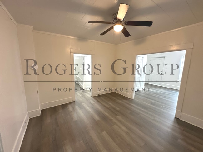 Photo - 402 E Montgomery St