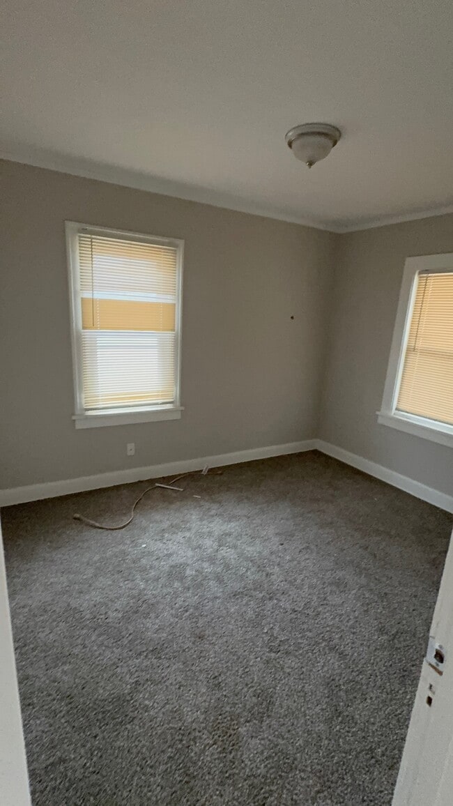 Photo - 2422 E 70th Terrace