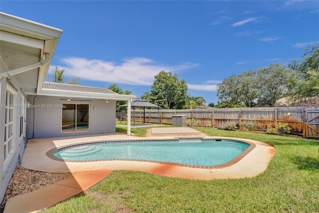 Photo - 1545 SW 13th St